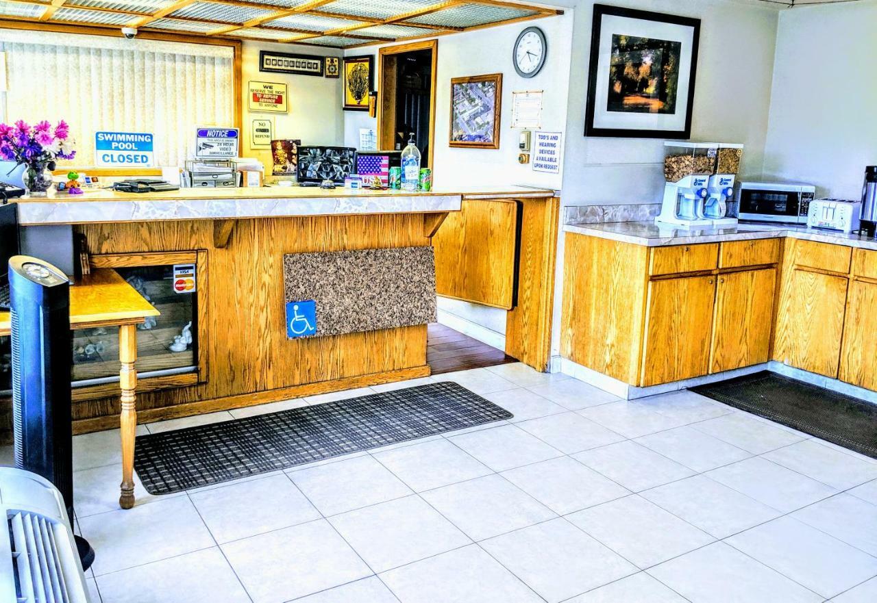 Budget Inn Corcoran Esterno foto